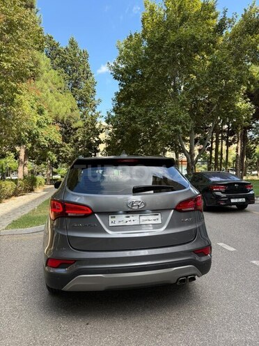 Hyundai Santa Fe 2016, 241,000 km - 2.0 л - Bakı