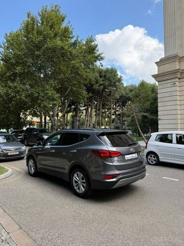Hyundai Santa Fe 2016, 241,000 km - 2.0 л - Bakı