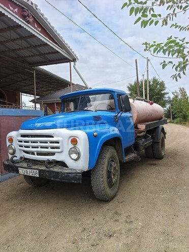 ZIL 130 1986, 580,000 km - 4.7 l - Biləsuvar