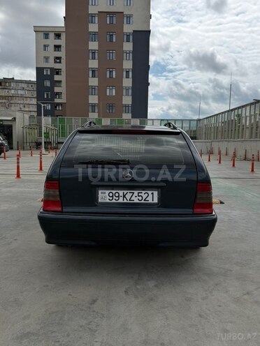 Mercedes C 240 1999, 253,000 km - 2.4 l - Bakı