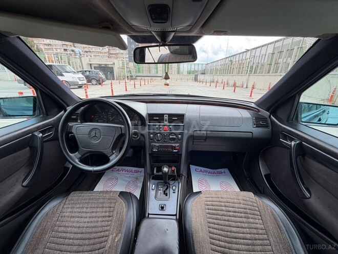 Mercedes C 240 1999, 253,000 km - 2.4 l - Bakı