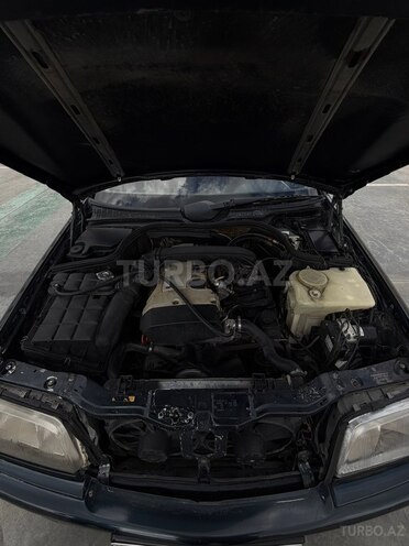 Mercedes C 240 1999, 253,000 km - 2.4 l - Bakı
