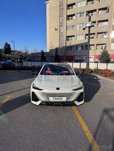 Changan  2023, 81,000 km - 1.5 l - Bakı