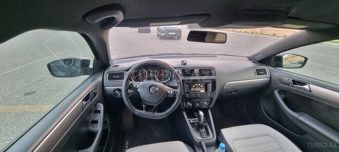 Volkswagen Jetta 2016, 142,000 km - 1.8 l - Naxçıvan