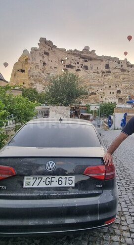 Volkswagen Jetta 2016, 142,000 km - 1.8 l - Naxçıvan