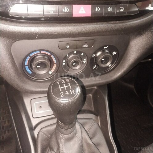 Fiat Doblo 2015, 183,735 km - 1.3 l - Bakı