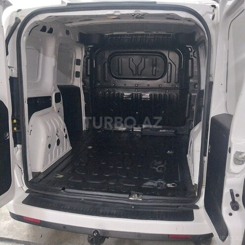 Fiat Doblo 2015, 183,735 km - 1.3 l - Bakı