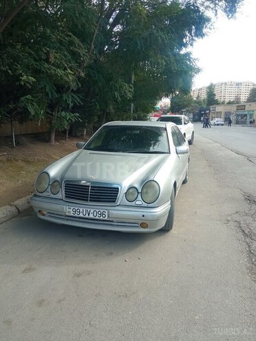 Mercedes E 240 1997, 241,420 km - 2.4 l - Bakı