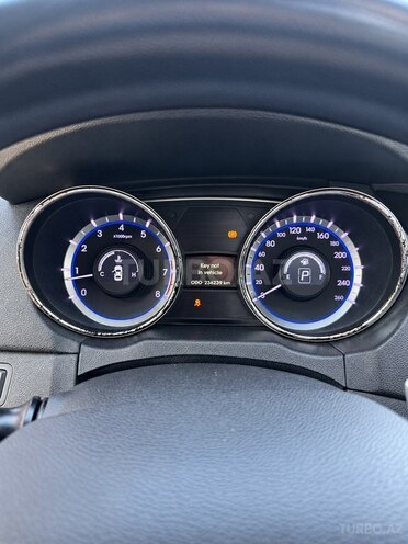 Hyundai Sonata 2010, 236,400 km - 2.4 l - Bakı
