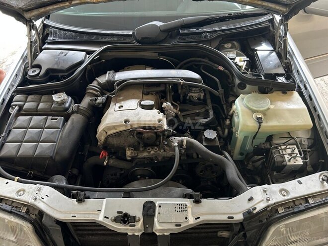 Mercedes C 180 1999, 401,110 km - 1.8 l - Biləsuvar