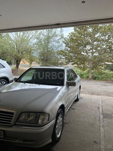 Mercedes C 180 1999, 401,110 km - 1.8 l - Biləsuvar