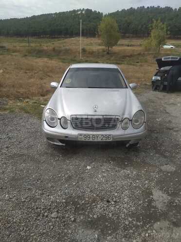 Mercedes E 270 2002, 300,000 km - 2.7 л - Şabran