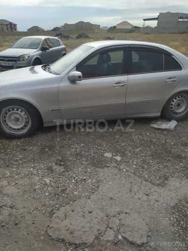 Mercedes E 270 2002, 300,000 km - 2.7 л - Şabran