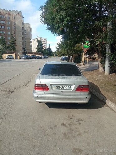 Mercedes E 240 1997, 241,420 km - 2.4 l - Bakı