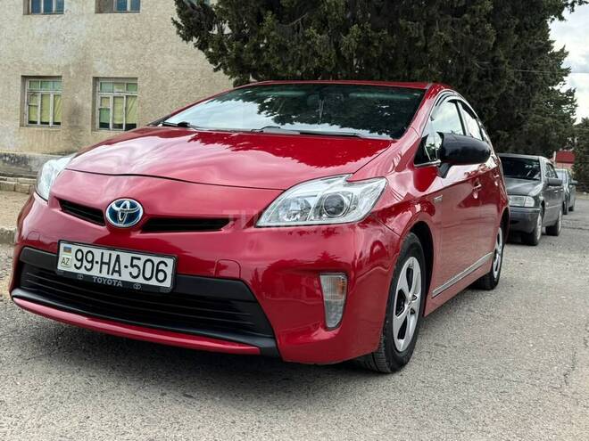 Toyota Prius 2014, 402,336 km - 1.8 л - Bakı