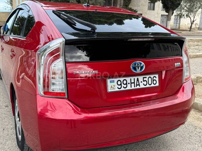 Toyota Prius 2014, 402,336 km - 1.8 л - Bakı