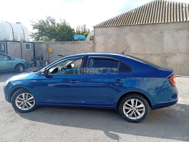 Skoda Rapid 2019, 332,000 km - 1.6 л - Bakı
