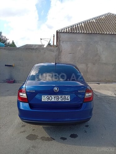 Skoda Rapid 2019, 332,000 km - 1.6 л - Bakı