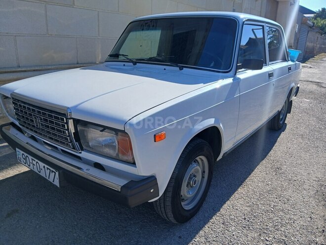 LADA (VAZ) 2107 2009, 149,000 km - 1.6 l - Samux