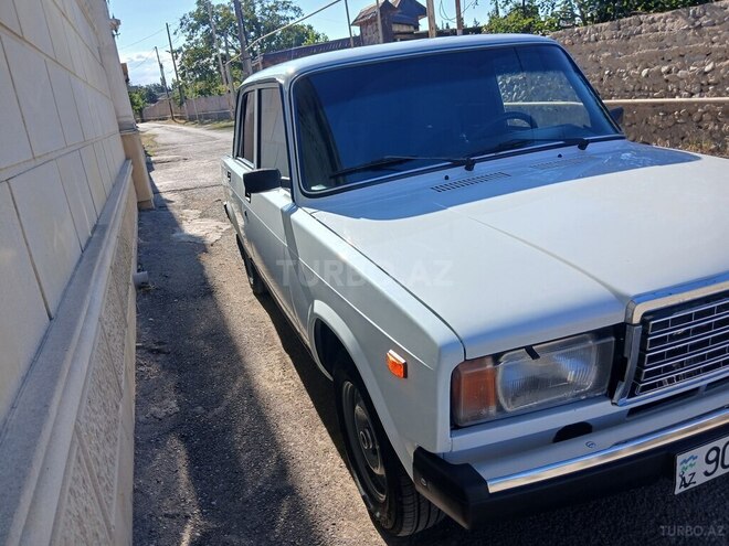 LADA (VAZ) 2107 2009, 149,000 km - 1.6 l - Samux