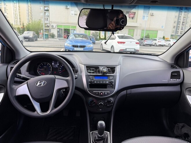 Hyundai Accent 2017, 75,100 km - 1.4 л - Bakı