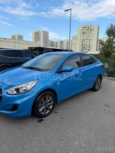 Hyundai Accent 2017, 75,100 km - 1.4 л - Bakı