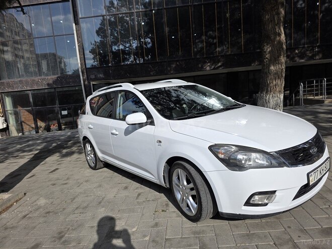 Kia  2009, 331,405 km - 1.6 l - Bakı