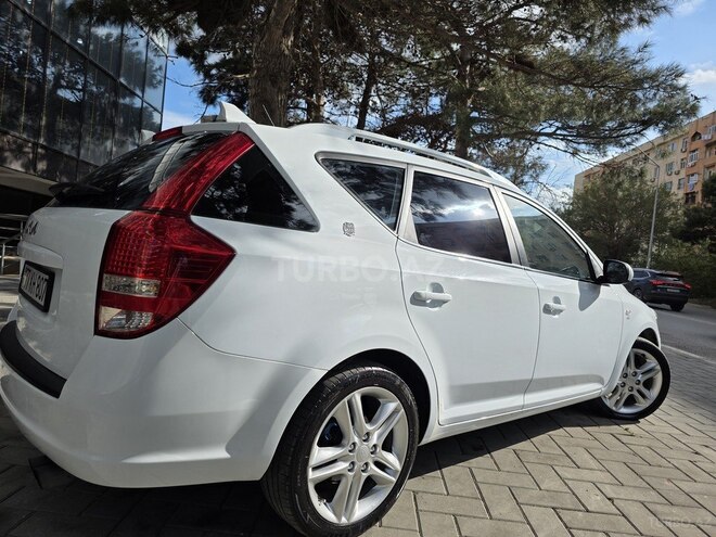 Kia  2009, 331,405 km - 1.6 l - Bakı