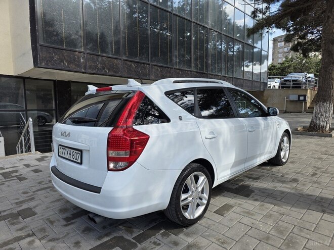 Kia  2009, 331,405 km - 1.6 l - Bakı