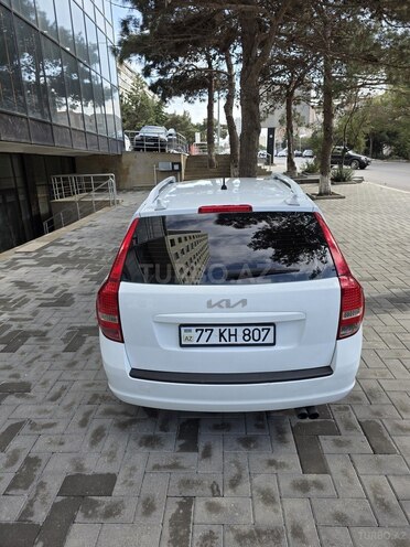 Kia  2009, 331,405 km - 1.6 l - Bakı