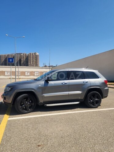 Jeep Grand Cherokee 2011, 240,000 km - 3.6 л - Bakı