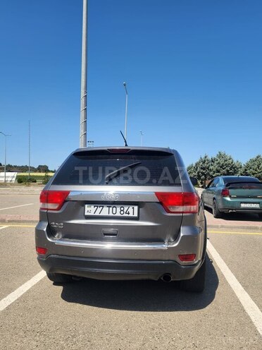 Jeep Grand Cherokee 2011, 240,000 km - 3.6 л - Bakı