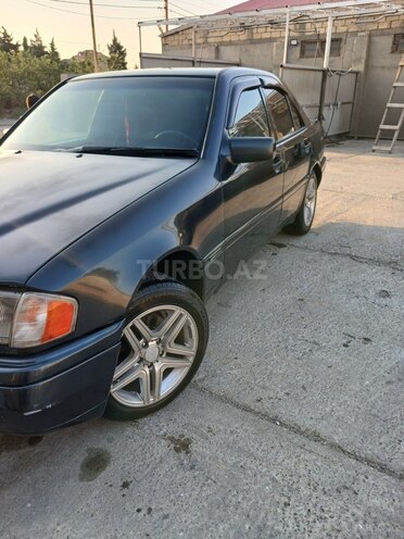 Mercedes C 230 1996, 439,722 km - 2.3 l - Bakı