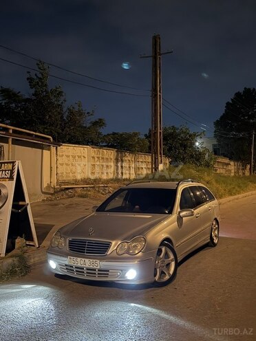 Mercedes C 200 2003, 217,000 km - 2.2 л - Bakı