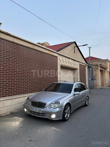 Mercedes C 200 2003, 217,000 km - 2.2 л - Bakı