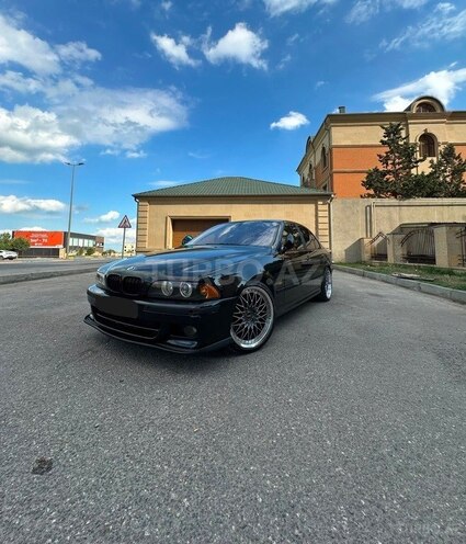 BMW 530 2001, 366,000 km - 3.0 l - Bakı
