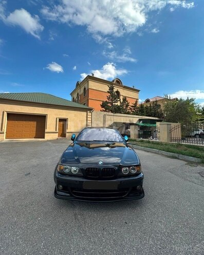 BMW 530 2001, 366,000 km - 3.0 l - Bakı