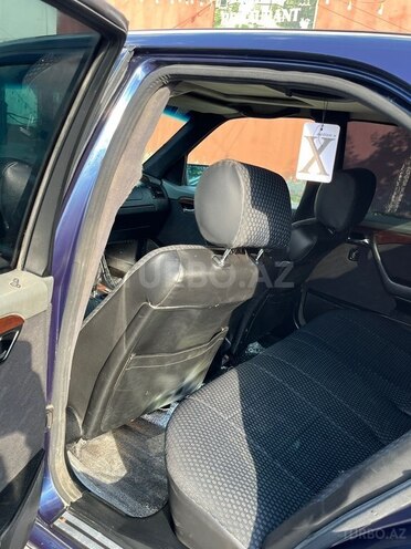 Mercedes C 220 1995, 450,000 km - 2.2 l - İsmayıllı