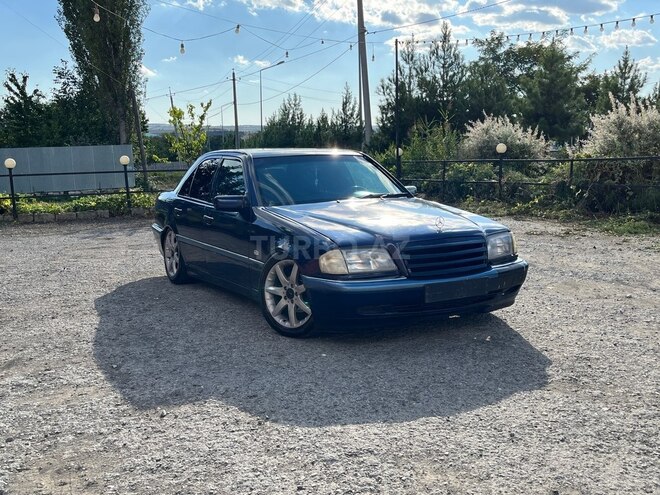 Mercedes C 220 1995, 450,000 km - 2.2 l - İsmayıllı