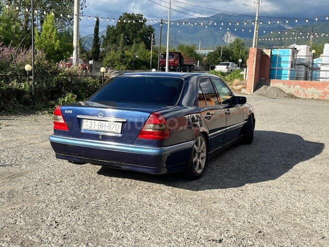 Mercedes C 220 1995, 450,000 km - 2.2 l - İsmayıllı