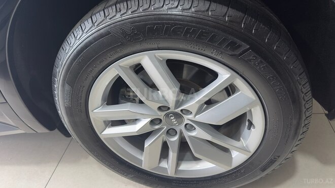 Audi Q5 2020, 134,210 km - 2.0 l - Bakı