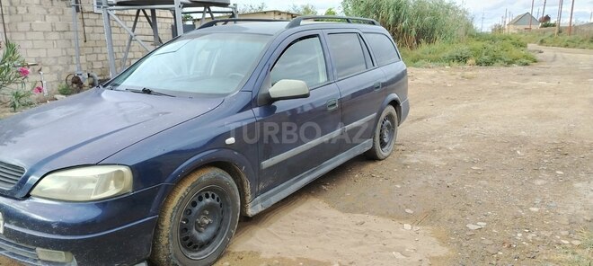Opel Astra 2000, 400,000 km - 1.6 л - Salyan