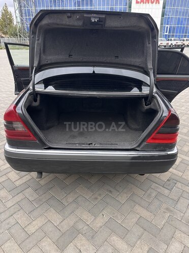 Mercedes C 180 1993, 255,000 km - 1.8 л - Masallı