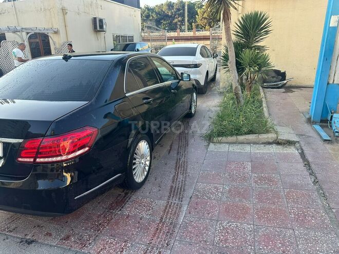 Mercedes E 250 2013, 295,000 km - 2.1 л - Bakı