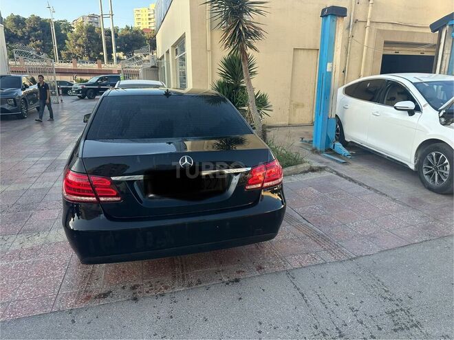 Mercedes E 250 2013, 295,000 km - 2.1 л - Bakı