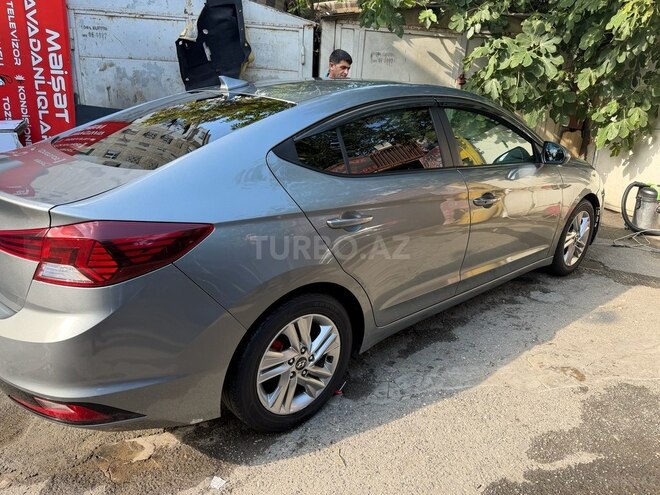 Hyundai Elantra 2018, 88,000 km - 2.0 л - Bakı