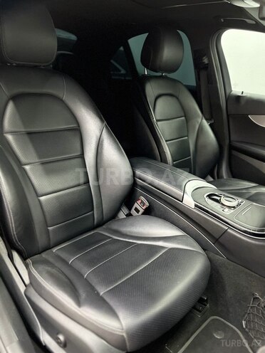 Mercedes C 300 2019, 79,341 km - 2.0 l - Sumqayıt