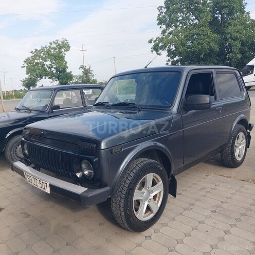 LADA (VAZ) Niva 2020, 120,000 km - 1.7 l - Quba