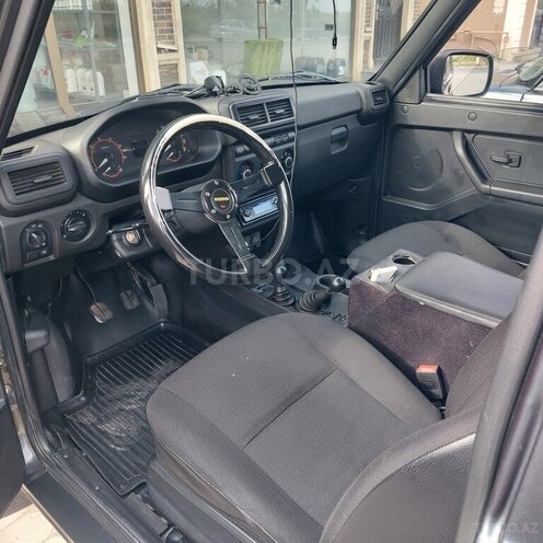 LADA (VAZ) Niva 2020, 120,000 km - 1.7 l - Quba
