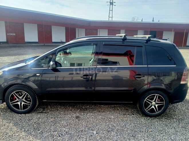 Opel Zafira 2005, 500,000 km - 1.9 l - Sabirabad